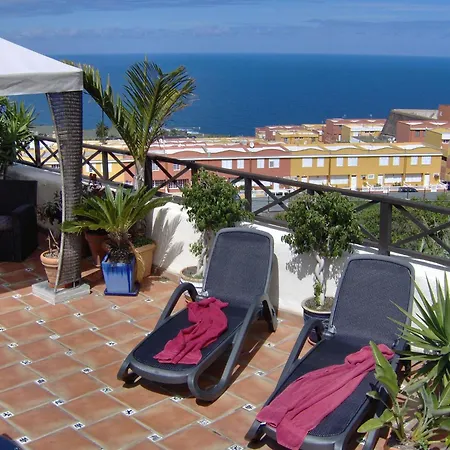 Mediterranean With Small Patio-terrace Appartamento